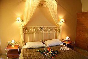 Lithies & Hotel 3*