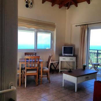 Lithies & Hotel 3*
